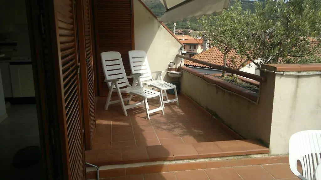 Porto Azzuro Apartment 6 Beds Porto Azzurro Italia