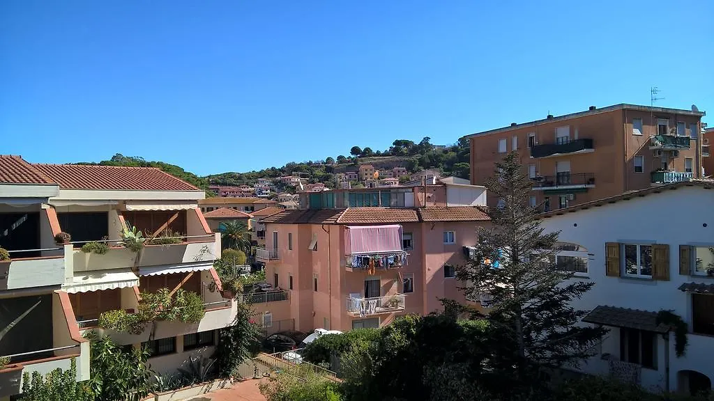 Porto Azzuro Apartment 6 Beds Porto Azzurro