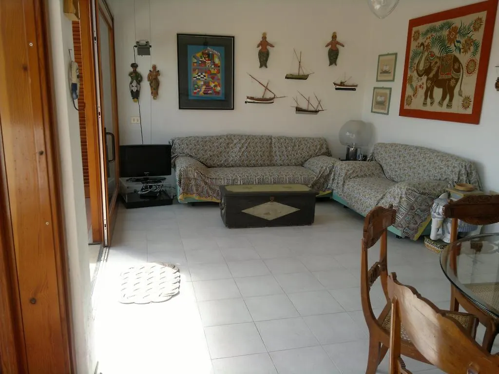 Porto Azzuro Apartment 6 Beds Porto Azzurro Italia